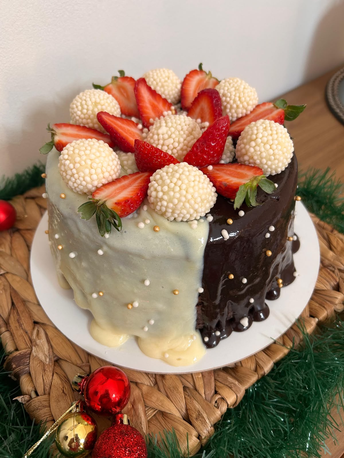 Meio a Meio — Chocolate & Branco